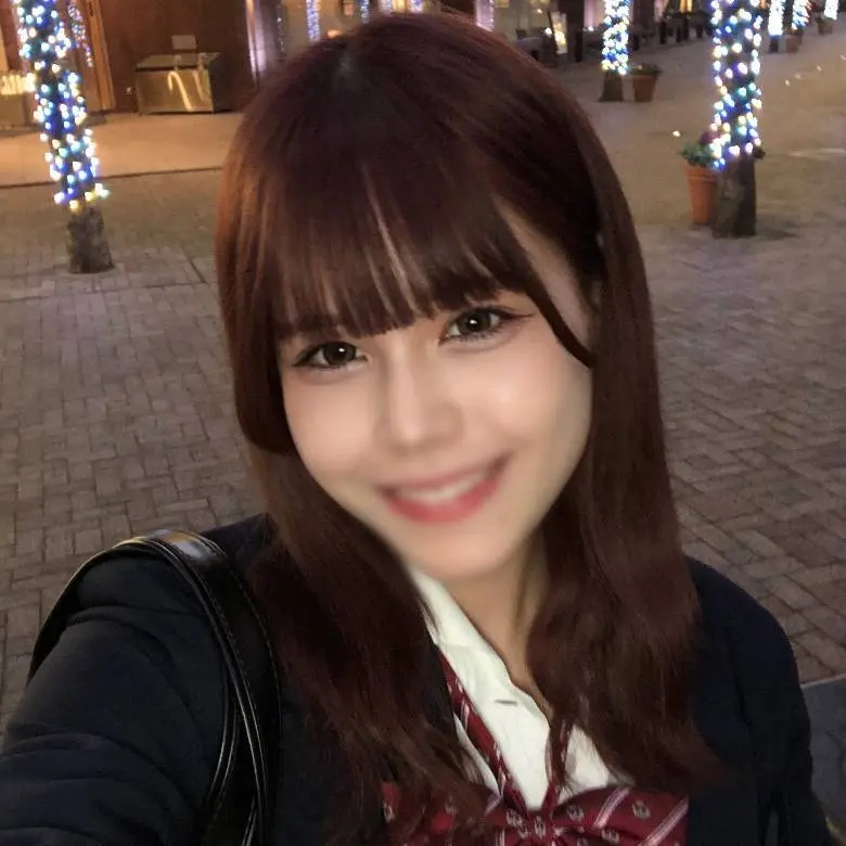 FC2-PPV-4755459 FC2-PPV-4755459 独占販売恥ずかしがりな激カワおっとり系がエッチなんです❤丁寧に舐めてくれるし締まり良くってガマンできず陰毛マンコに大量中出ししちゃいました➡４発射！