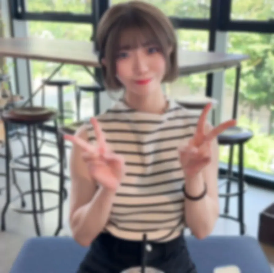 FC2-PPV-4755806 FC2-PPV-4755806 50%OFF!期間限定！半額！【初・顔出し】 華奢な身体で声が可愛い146㎝ミニ系専門〇生。初めての大人案件に緊張☆汗だく染みパンツに興奮収まらず大量中出しで黒歴史確定。。