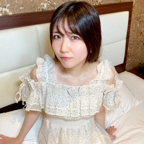 FC2-PPV-4756335 FC2-PPV-4756335 50%OFF!★特典で無修正 ♀174 残暑がくれたかわいい美女との再会、やっぱり中出しが僕のいきがい。やっぱりMANGE BOW BOW! ! まんこにいれたちんぽを都度掃除させるP to Mセックス♡