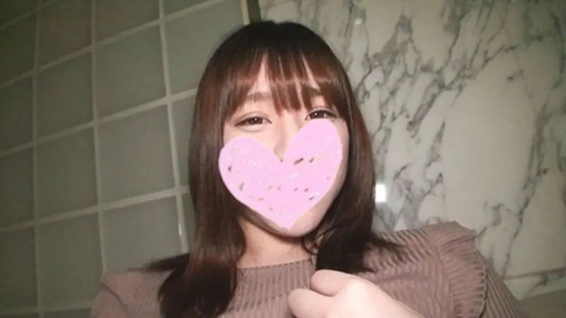 FC2-PPV-4770256 FC2-PPV-4770256 【無修正】18歳! オジサンち●ぽにドハマり中に生挿入中出し種付けプレス!!