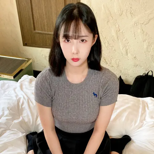 FC2-PPV-4772206 FC2-PPV-4772206 特典で無修正と膣内カメラ ♀178 韓国風美女えいちゃんの透明感あふれるBODYに半外半中出し！ 汚ぱんてぃ晒しに赤面♡