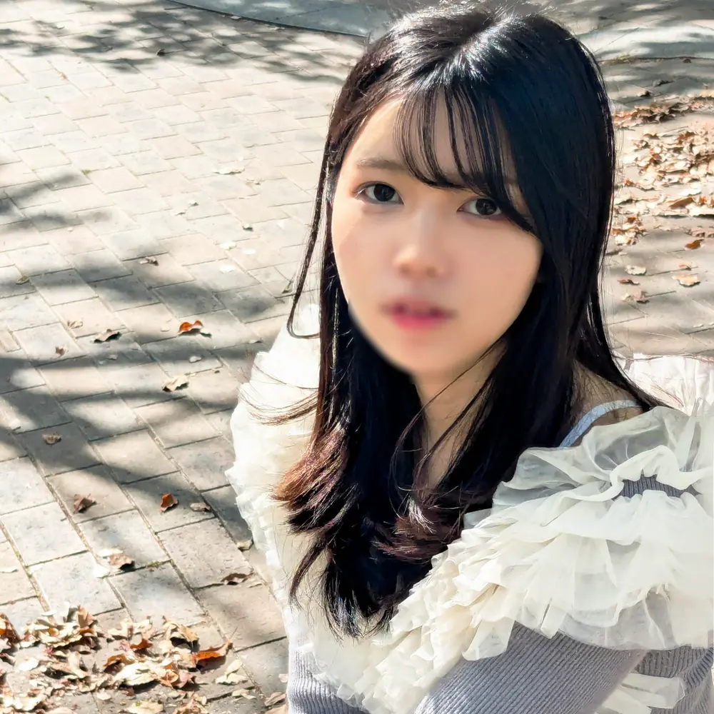 FC2-PPV-4681481 独占販売60%OFF!初撮り※Eカップ22歳笑顔燦々(さんさん) な新卒むっつりOLと初デートから合体まで!?