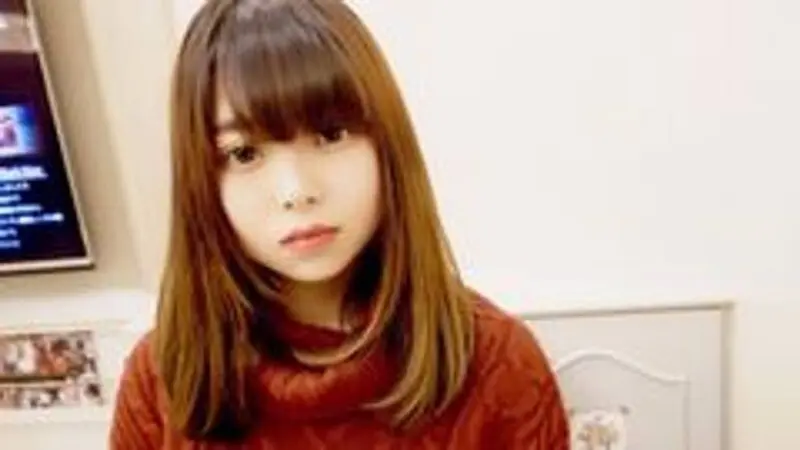 FC2-PPV-4684777 【顔出し】【無修正】Fカップ１９歳。マシュマロおっぱいパイズリからのパイパンピンク純潔マ◯コに*管浮き出たキモオジ生ペニスで濃厚白濁ザーメン生中種付け妊娠確定。