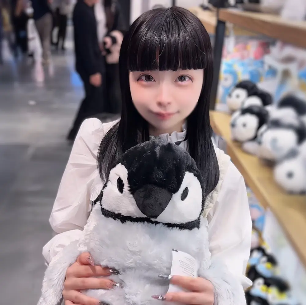 FC2-PPV-4687524 新垢ｲﾍﾞﾝﾄ限界価格70％OFF顔出し【未公開】 148㎝圧倒的の18歳ｺﾝｶﾌｪ嬢。汗たっぷりの巨根にﾒｽ顔発令。発情した膣に2度の種付け。。。