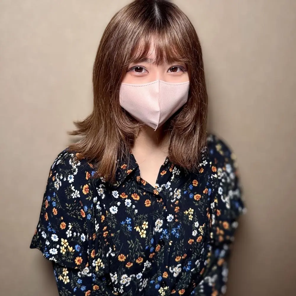 FC2-PPV-4706378 剛毛クイーン！【生ハメ2回戦】 可愛いカフェ店員は世界トップレベルの剛毛。ちっぱい、プリケツでシコいボディ。剛毛まんこ発射2回戦。※特典あり