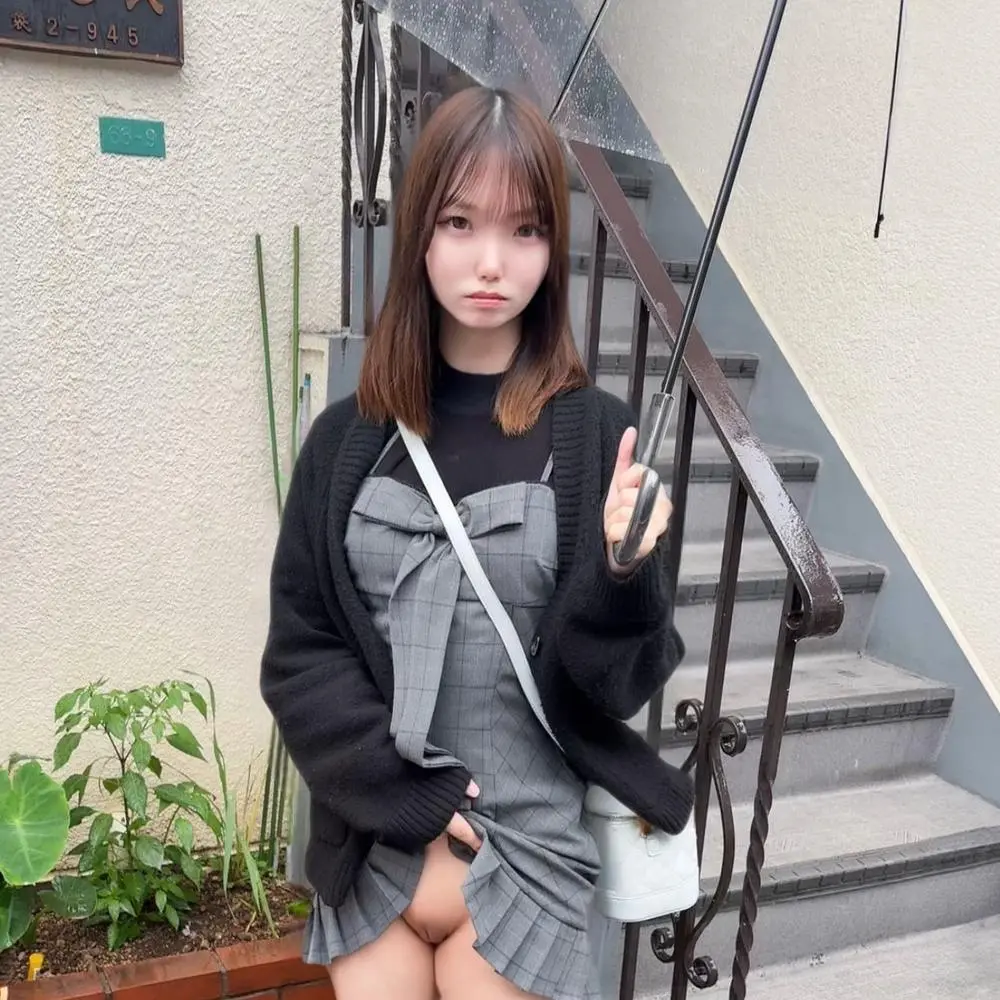 FC2-PPV-4719116 ※顔. 晒/し上野のガルバで働く川島〇歩さん。早く返してください。