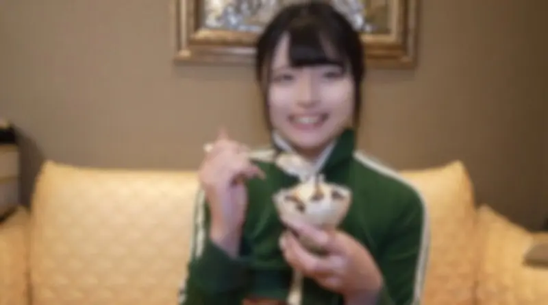 FC2-PPV-4720566 3日間！70OFF！【顔射】〈7/13迄で公開終了〉無処理なカラダの神反応。顔面にザーメン浴びせる背徳射精。わかさこそが正義、18歳の真髄を収めた貴重映像。