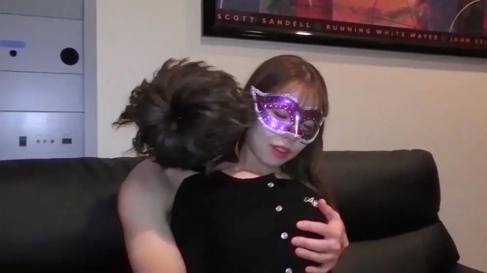 FC2-PPV-4569347 【個人撮影・中出し】 飼い慣らしが終わって快楽を感じ始めた人妻　チ〇ポとバイブの交互挿入に本気で啼いた！！