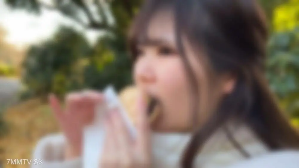 FC2-PPV-4608878 2 **大三學生在UB中幾乎沒有男性經驗。奇聞趣事約會時緊張。這是對她感到害羞的必不可少的陰道暨。。