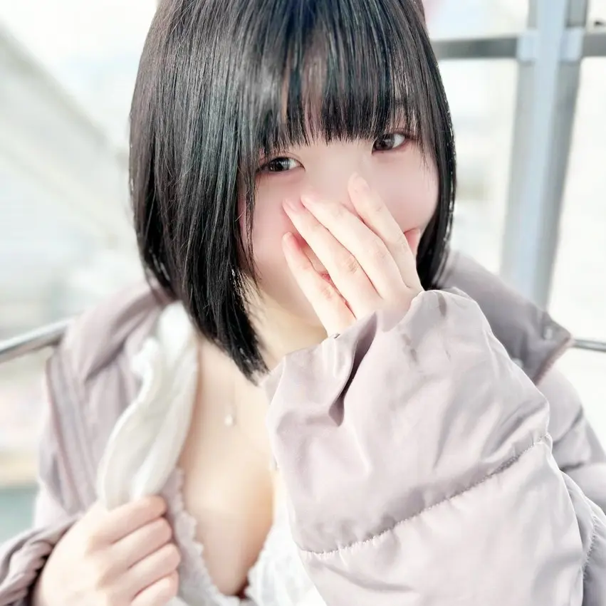 FC2-PPV-4637187 50%OFF!金沢の老舗旅館の一人♡童顔と天然Ｇ巨乳! まるきゅう史上最も純粋な箱入りシロートの膣内をドロッドロの白濁精*で汚す!