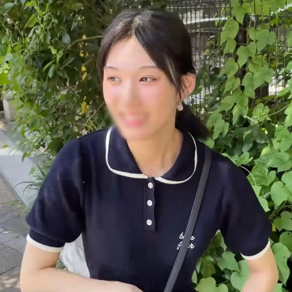 FC2-PPV-4554621 50%OFF!初撮※おしとやかで清純な楓ちゃんが、 中年オヤジに好きなようにされ、お小遣いの為に我慢して生中出し…※特典お風呂で身体を洗うシーン付き