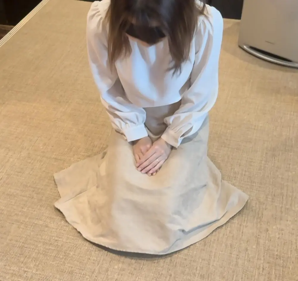 FC2-PPV-4121720 【個人撮影】 妻と友人 -従い- 後編