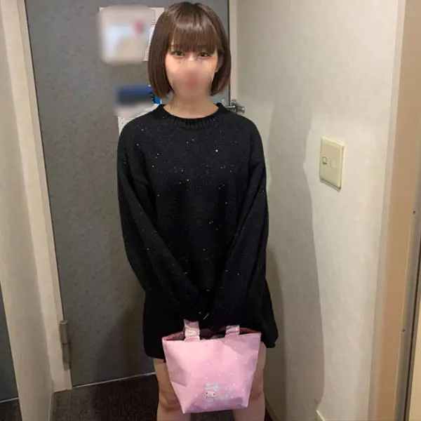 FC2-PPV-4355344 【顔出し】 【3p・中出し】旦那に勝手に身分証使われて借金させられた人妻は、利息が払えないので晒させていただきます。第三弾