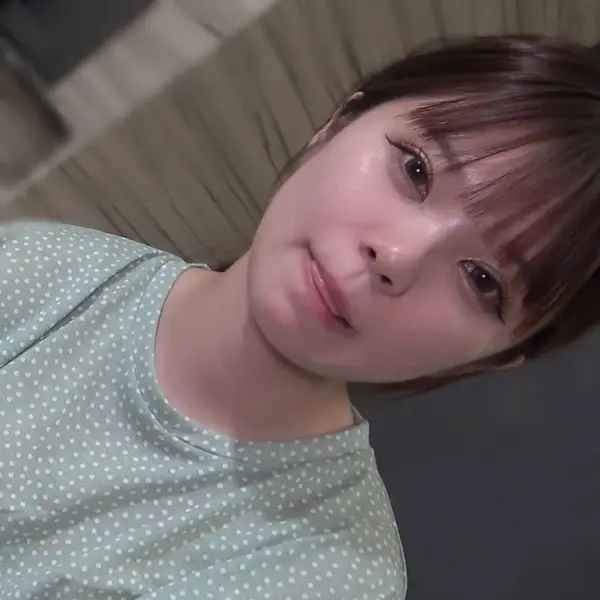 FC2-PPV-4451504 連絡が取れなくなったしずくちゃんのお蔵出し初撮影！ イヤイヤで乗り気じゃない撮影もこれはこれで美味。