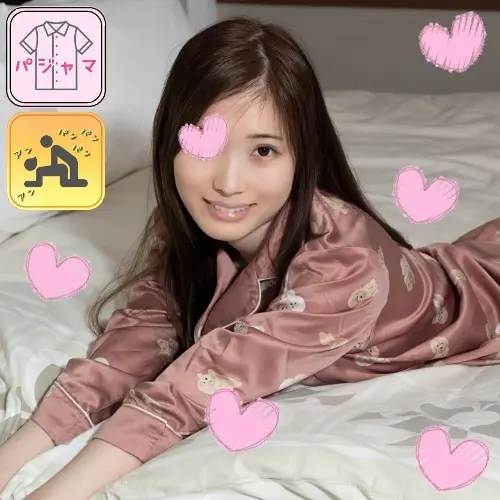 FC2-PPV-4070038 独占販売50%OFF!【パジャマ★モナシ】 パジャマdeおじゃま♥激エロ痴女タイプのユカリさん♥今度は1対1でじっくり体観察♥スタイル抜群！美マン、美乳をたっぷり堪能♥最後はたっぷり中出し♥