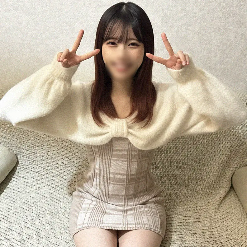 FC2-PPV-4828253 独占販売【初】 20歳正統派美女 。一度つかんだら放さない腰使いにおちんちん暴走モード突入！美乳むしゃぷり舐なめ/.何度も痙攣しても止めないピストン