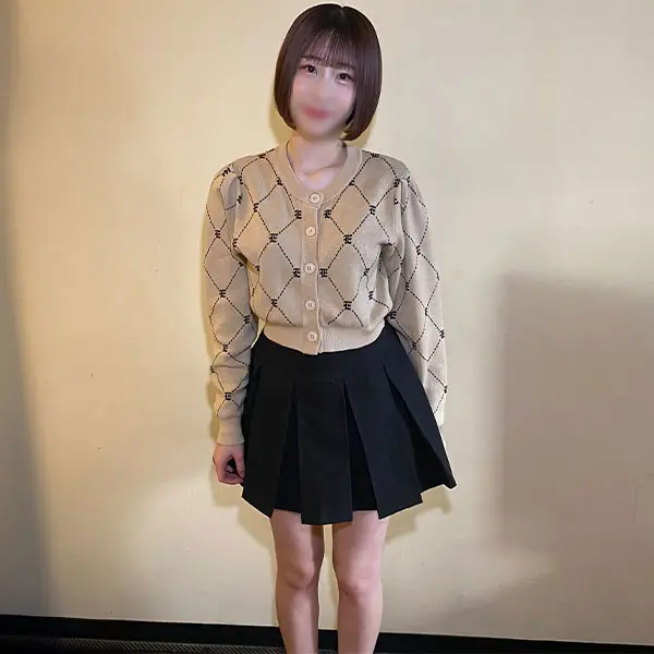 FC2-PPV-4876324 【完全顔出し】 大変な事がわかりました。旦那に動画がバレてしまったと連絡が来て会いたいと言われました。