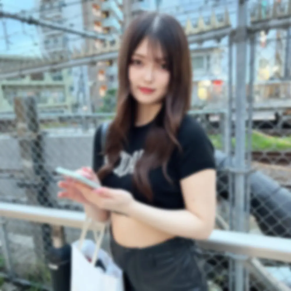 FC2-PPV-3645126 独占販売77%OFF!【無修正】 「**卒業の記念だよ」タトゥー入れ〇9歳の生意気p活ギャル。ナンパで連れ込み中出し！氷山みたいなメス穴を中年チンポで教訓、感度超抜群のマンコが何度も絶頂イキ。