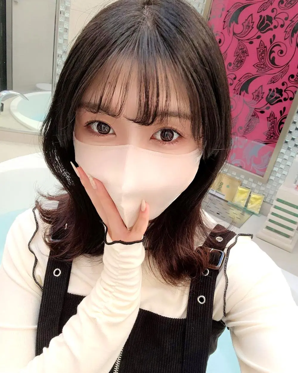 FC2-PPV-3142780 「#68」雰囲気抜群のインスタ美女！ 映える露天風呂で開放的かつ優雅な中出しセックス♡ほぼ天国♡